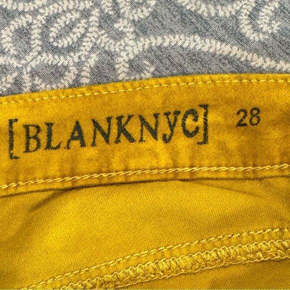 Blank NYC Mustard Yellow Chartreuse or Gold Velvet Skinny Pants Soft Size 28 - Picture 9 of 9